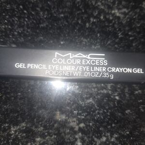 MAC Colour Excess Gel Pencil Eye Liner - Black Color Glide Or Die